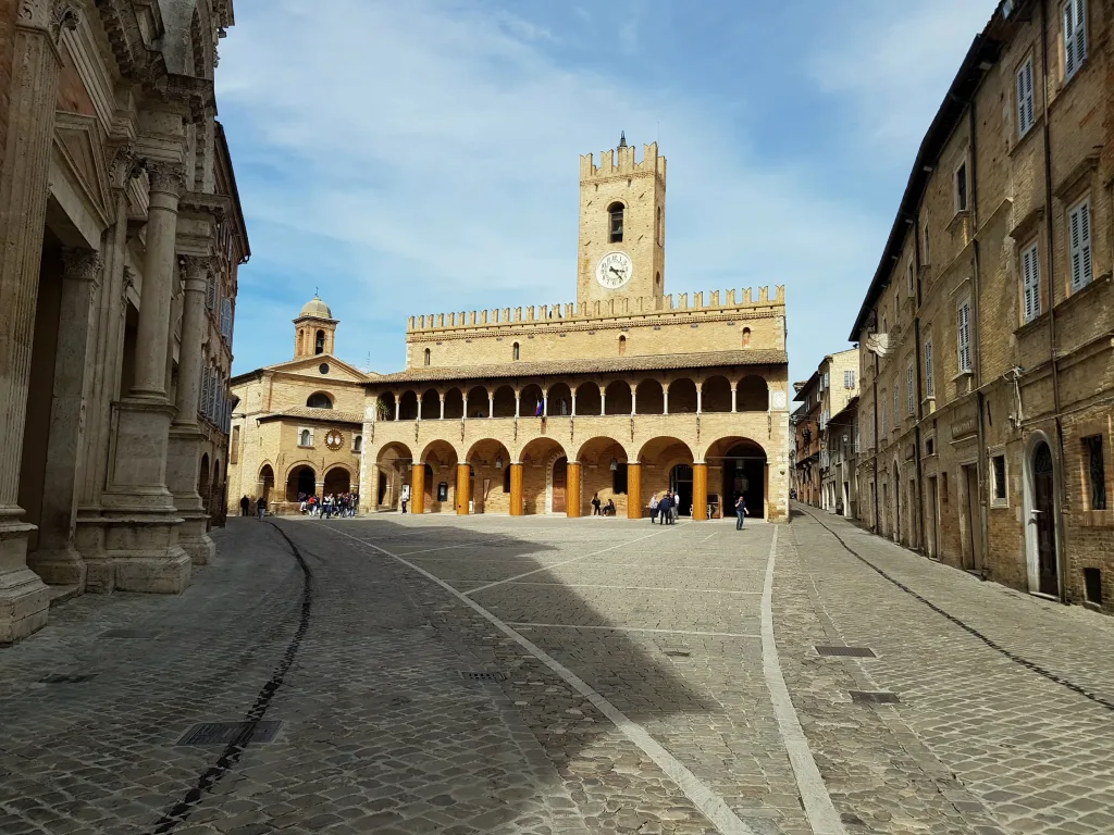 Offida: A Town of Tradition, Lace, and Wine 10 A view of the triangular-shaped Piazza del Popolo in Offida