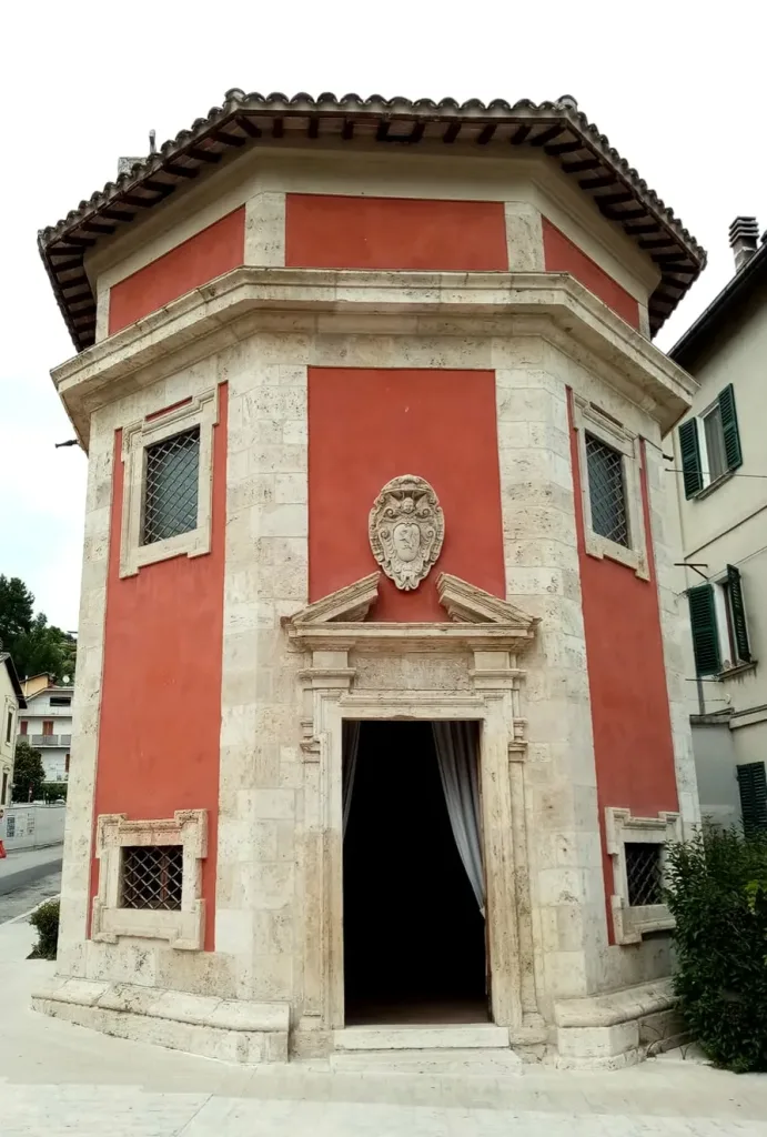 Ascoli: the City of a Hundred Towers 19 A view of the temple Sant'Emidio Rosso