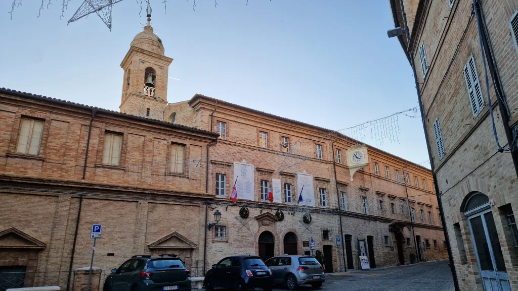 Rathaus von Petritoli