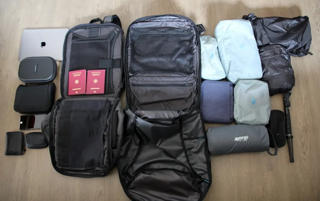 Astuces de voyage qui fonctionnent vraiment et comment les utiliser 2 packing hack, make your luggage light